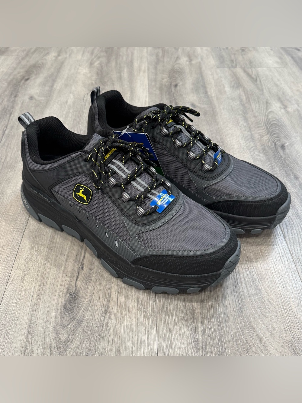 Skechers X John Deere D’Lux Trekker Relaxed Fit Soundguard Hiking Trail Shoes